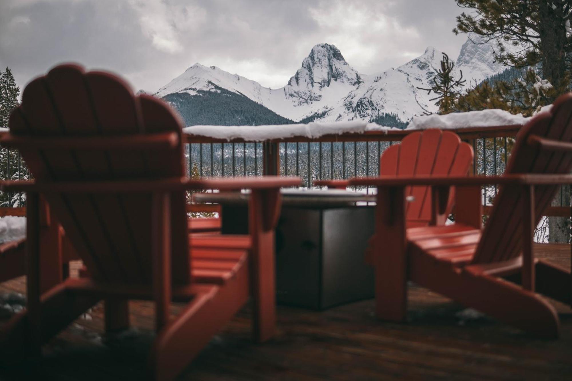 Mount Engadine Lodge Kananaskis Exterior foto